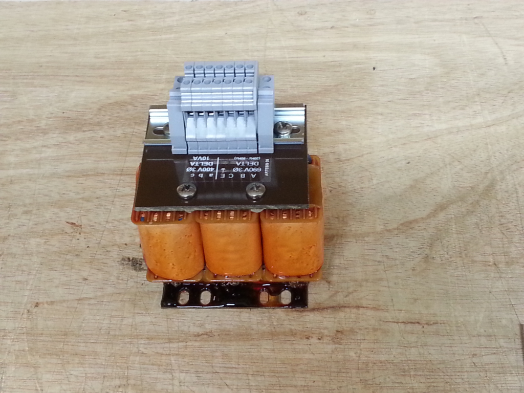 Voltage Monitoring Transformer